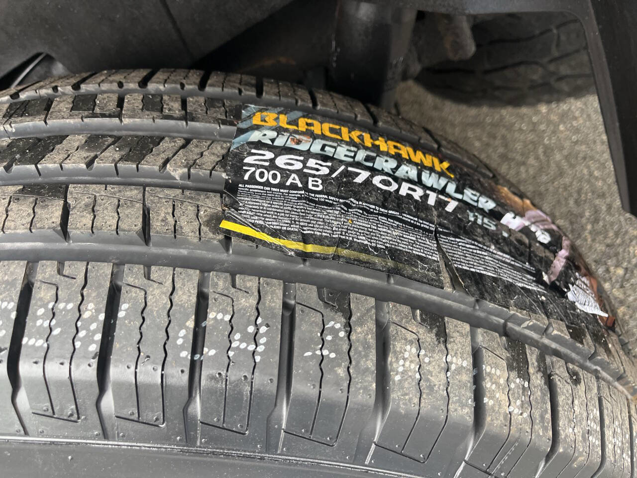 Used 2014 GMC Yukon XL SLT AWD/4WD image 10