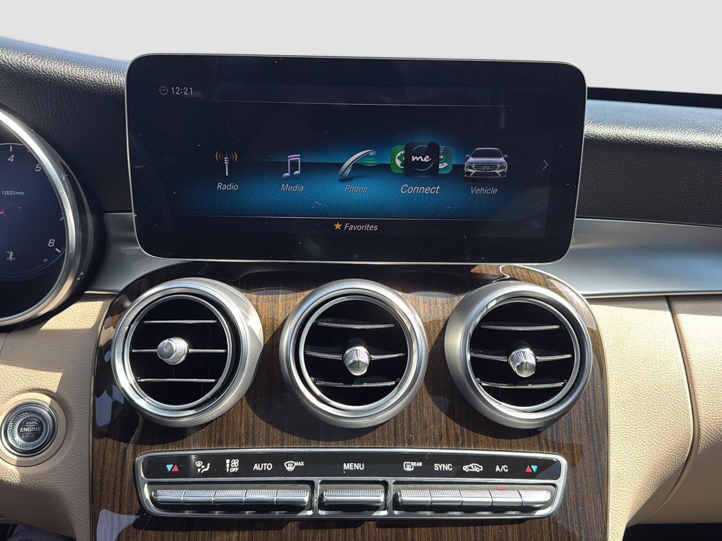 Used 2021 Mercedes-Benz C 300 Sedan image 16