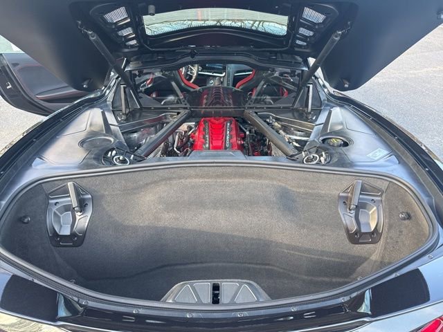 Used 2024 Chevrolet Corvette Stingray Coupe w/ Z51 Performance Package image 21