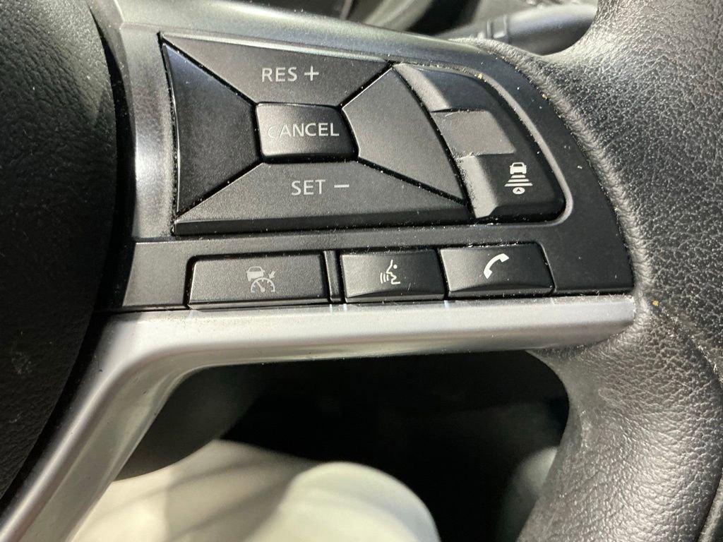 Used 2024 Nissan Sentra SV FWD image 10