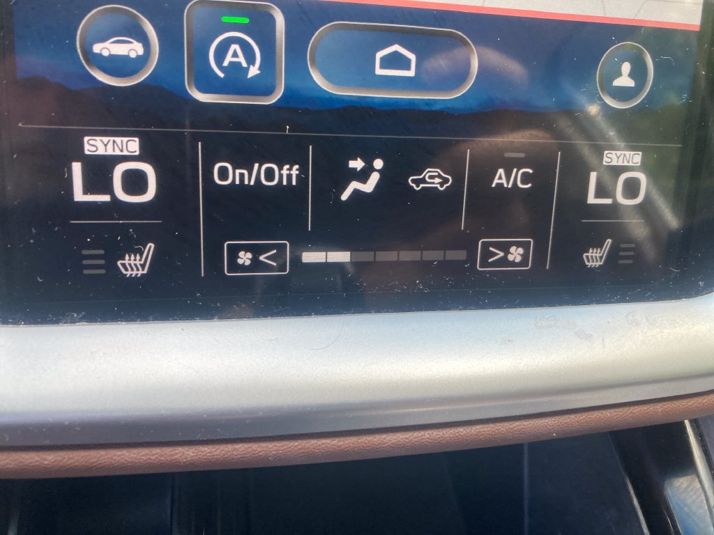 Used 2021 Subaru Outback Touring XT AWD/4WD image 41