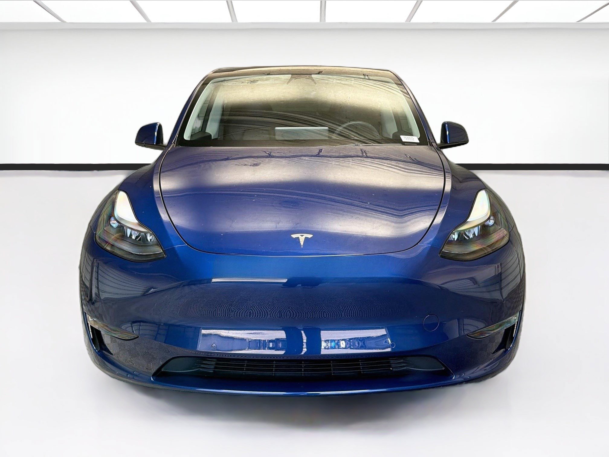 Used 2022 Tesla Model Y Long Range AWD/4WD image 2