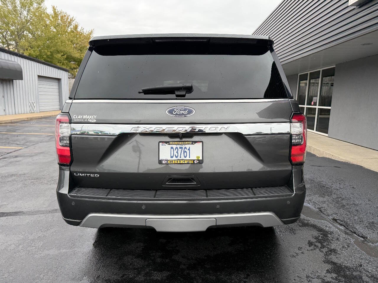 Used 2020 Ford Expedition Limited w/ Equipment Group 302A image 8