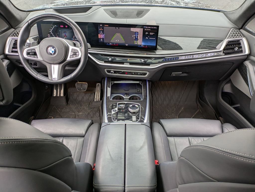 Used 2023 BMW X7 xDrive40i w/ Executive Package image 18
