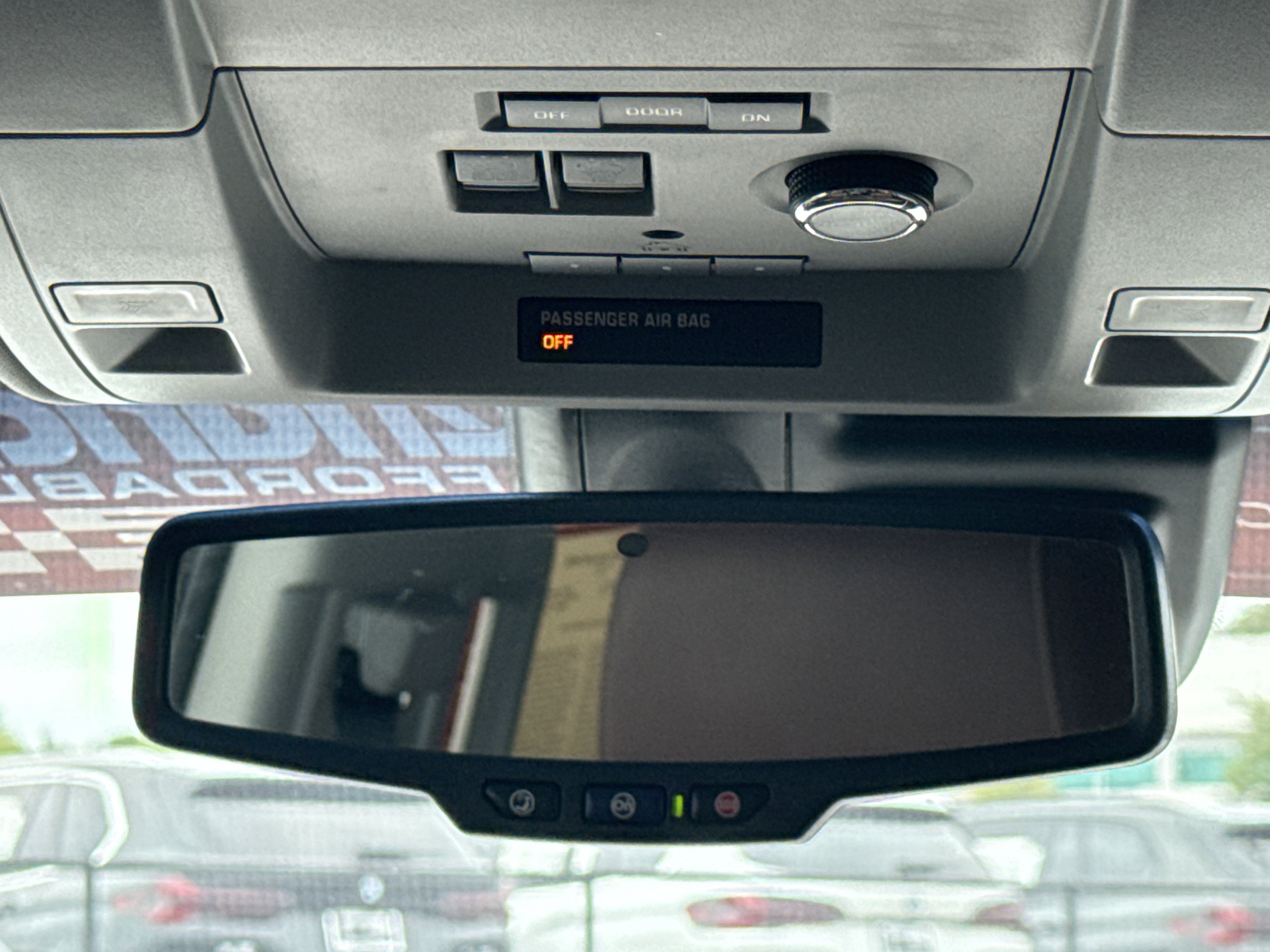 Used 2020 Chevrolet Tahoe Premier w/ Premier Plus Edition AWD/4WD image 27