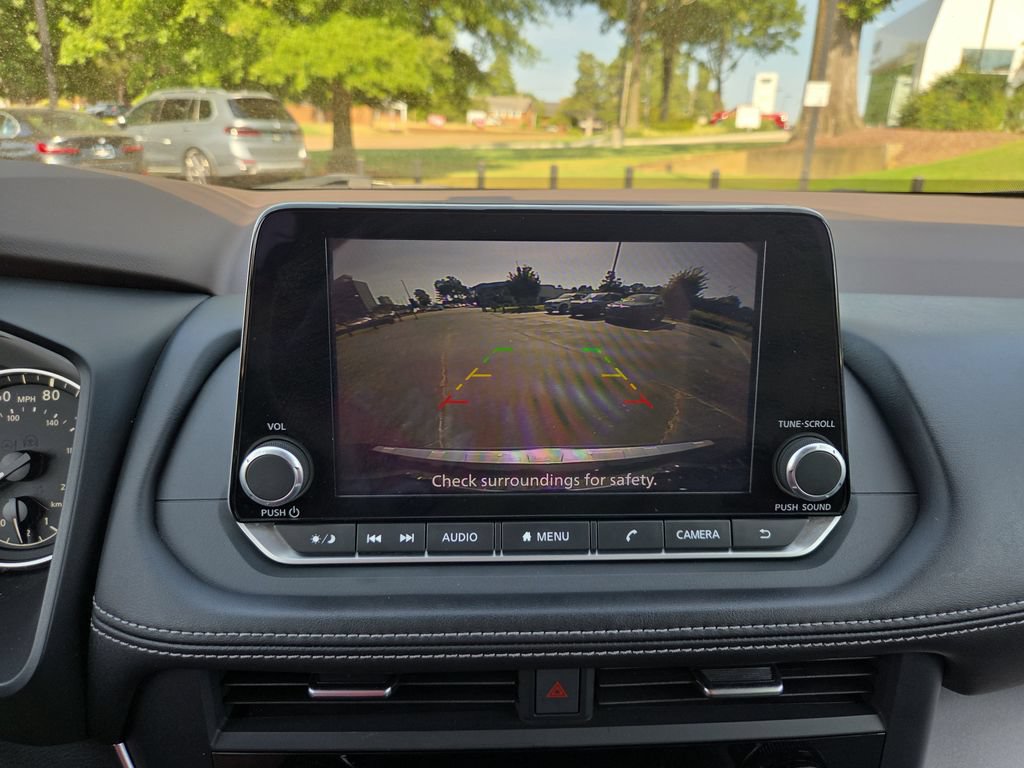 Used 2023 Nissan Rogue SV FWD image 24