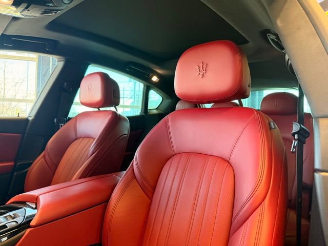Used 2023 Maserati Levante GT image 16