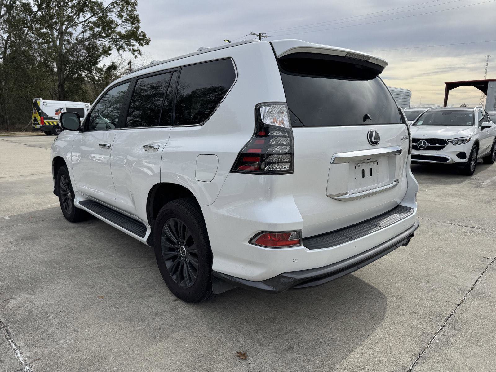 Used 2023 Lexus GX 460 Luxury image 19
