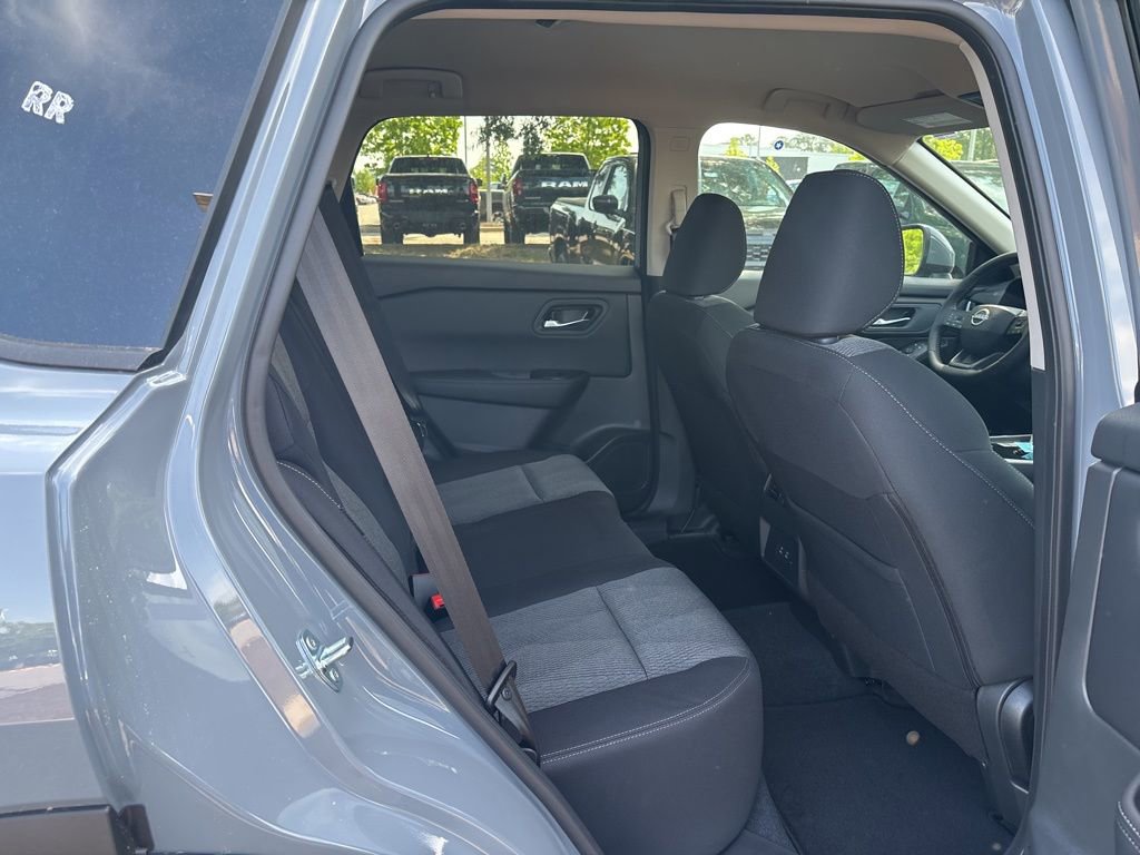 New 2026 Nissan Rogue SV FWD image 16