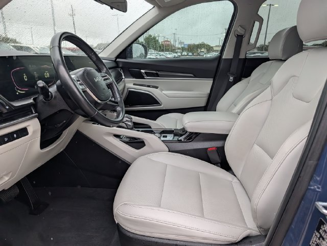 Used 2024 Kia Telluride S w/ S Sunroof Package FWD image 27