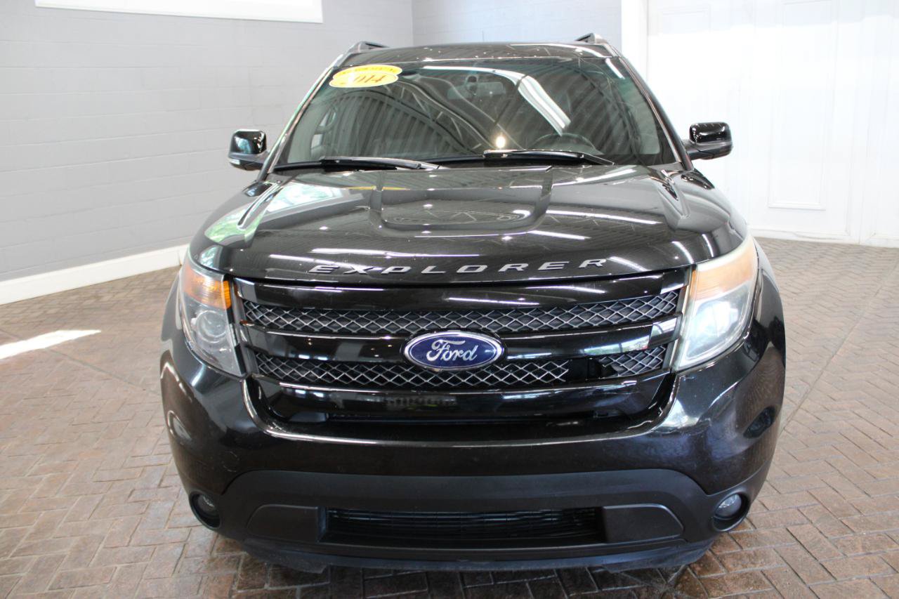 Used 2014 Ford Explorer Sport w/ Equipment Group 401A AWD/4WD image 2