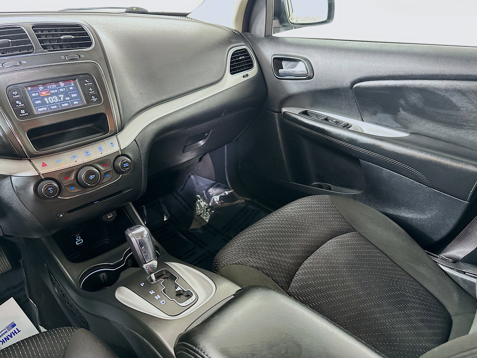 Used 2019 Dodge Journey SE image 21