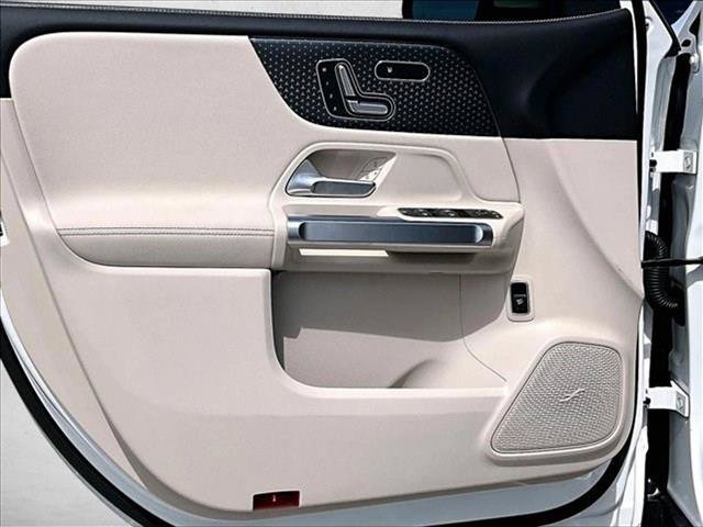 New 2026 Mercedes-Benz GLB 250 image 26
