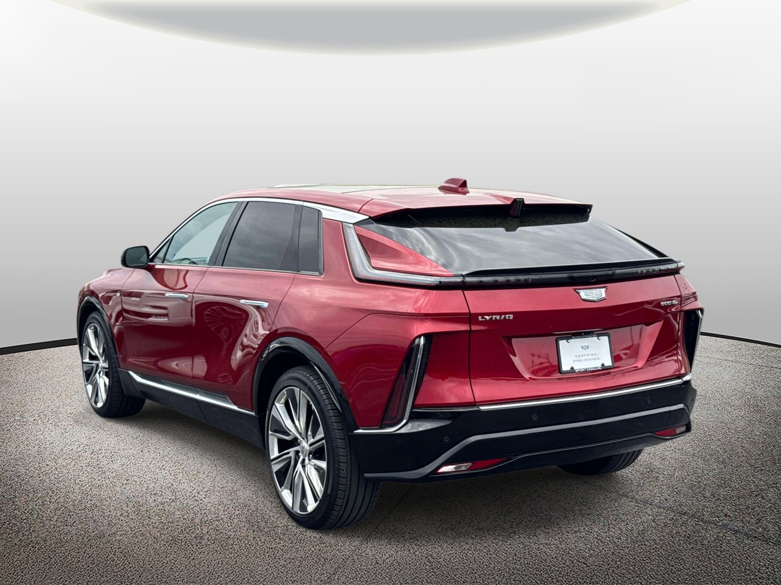 Certified 2025 Cadillac Lyriq Luxury w/ LPO, Floor Liner Package image 24