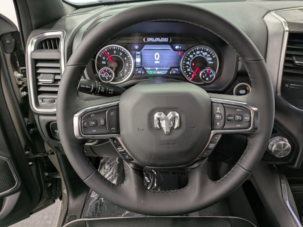 Used 2026 RAM 1500 Laramie AWD/4WD image 21