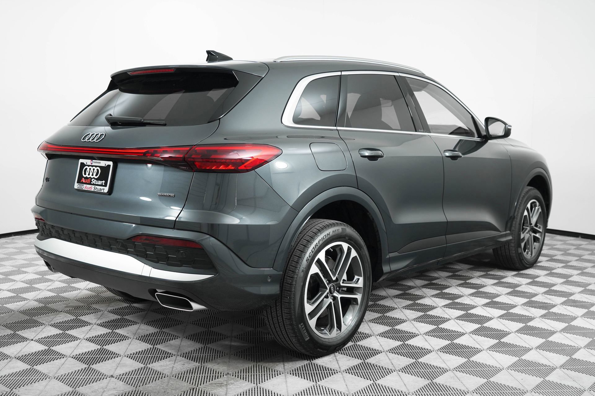 New 2025 Audi Q5 Premium Plus image 7