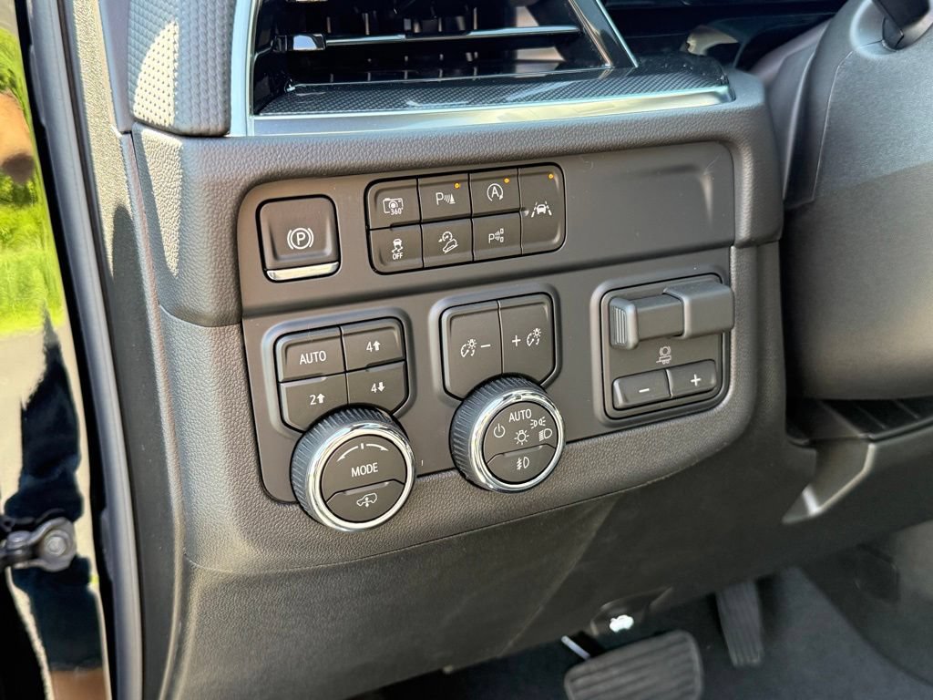 New 2026 Chevrolet Tahoe RST w/ RST Capability Package AWD/4WD image 33