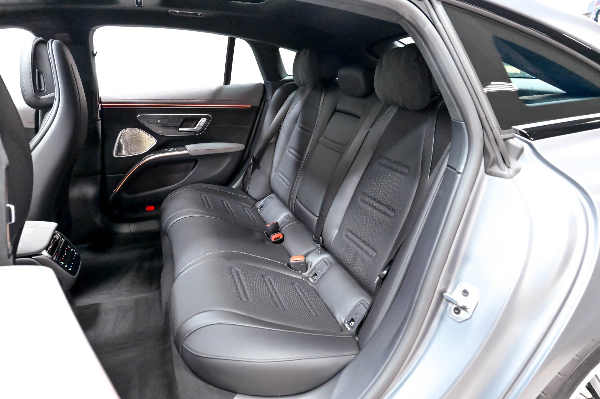 Used 2023 Mercedes-Benz EQS AMG 4MATIC image 40