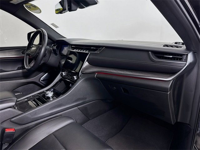 Used 2022 Jeep Grand Cherokee L Overland w/ Luxury Tech Group IV image 32