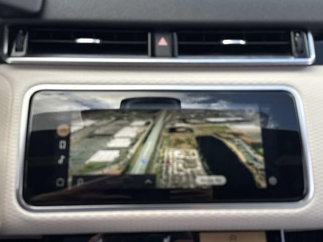 Used 2022 Land Rover Range Rover Velar R-Dynamic S image 24