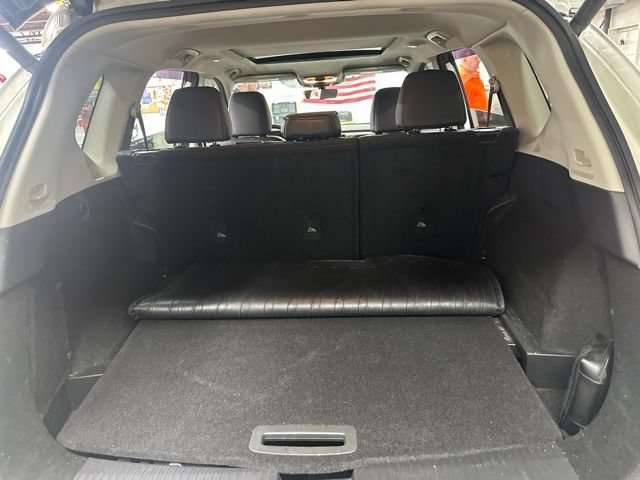Used 2021 Nissan Rogue SV w/ Premium Package AWD/4WD image 13