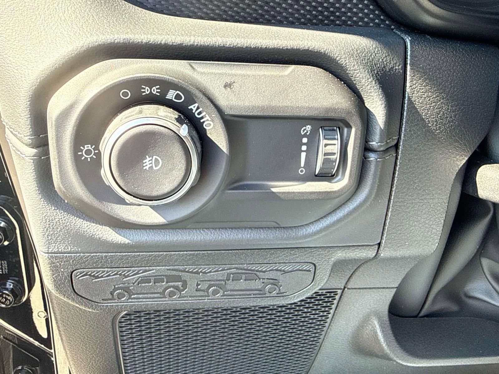 New 2026 Jeep Wrangler Unlimited Rubicon image 24