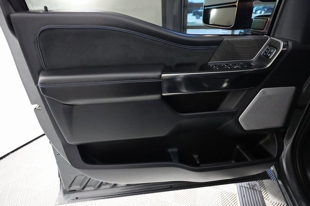 Used 2025 Ford F250 Platinum w/ Tremor Off-Road Package image 15