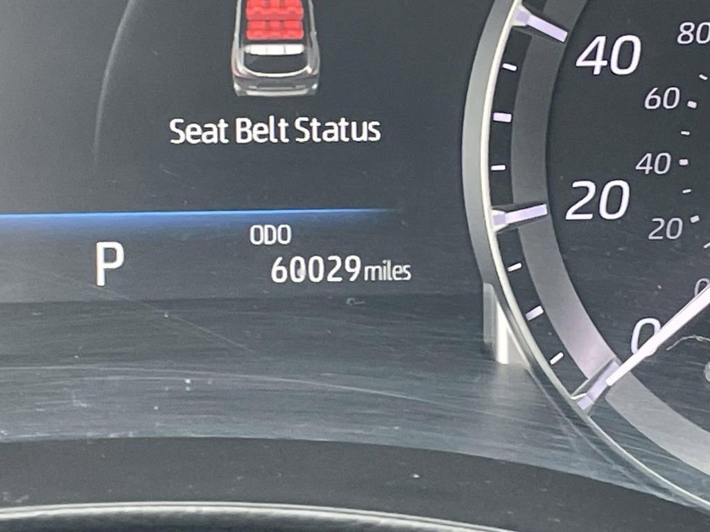 Used 2023 Toyota Highlander LE image 38