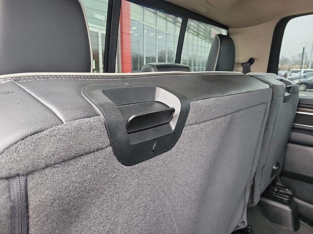 Used 2020 RAM 1500 Laramie AWD/4WD image 16