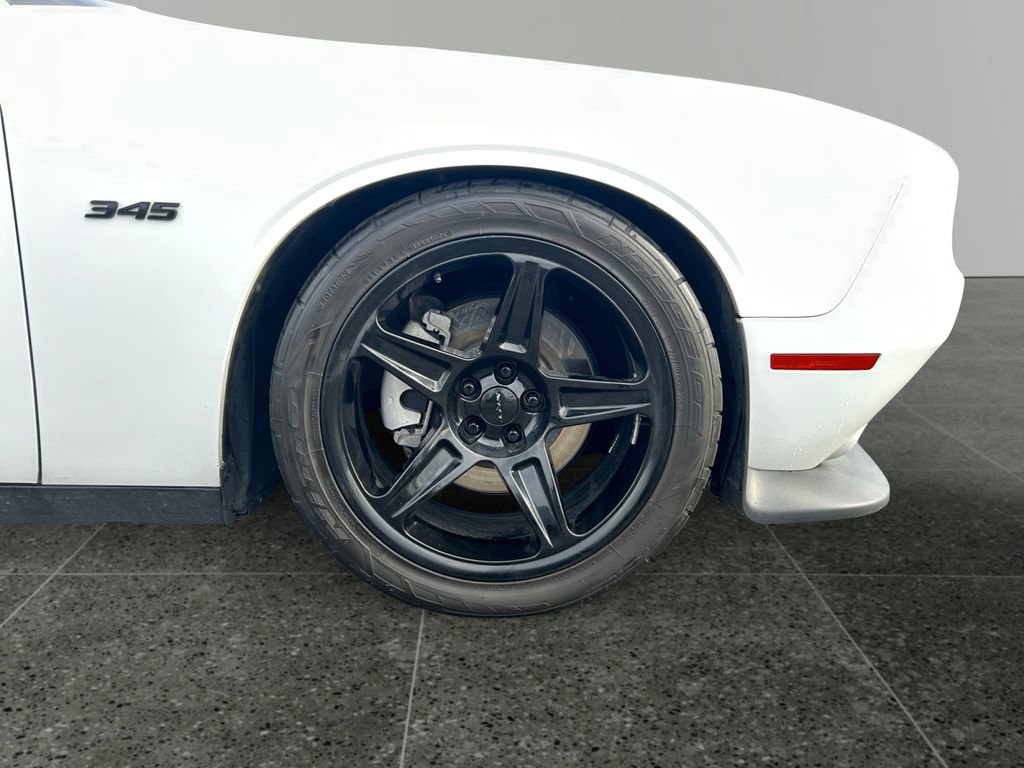 Used 2022 Dodge Challenger R/T w/ Plus Package RWD image 9