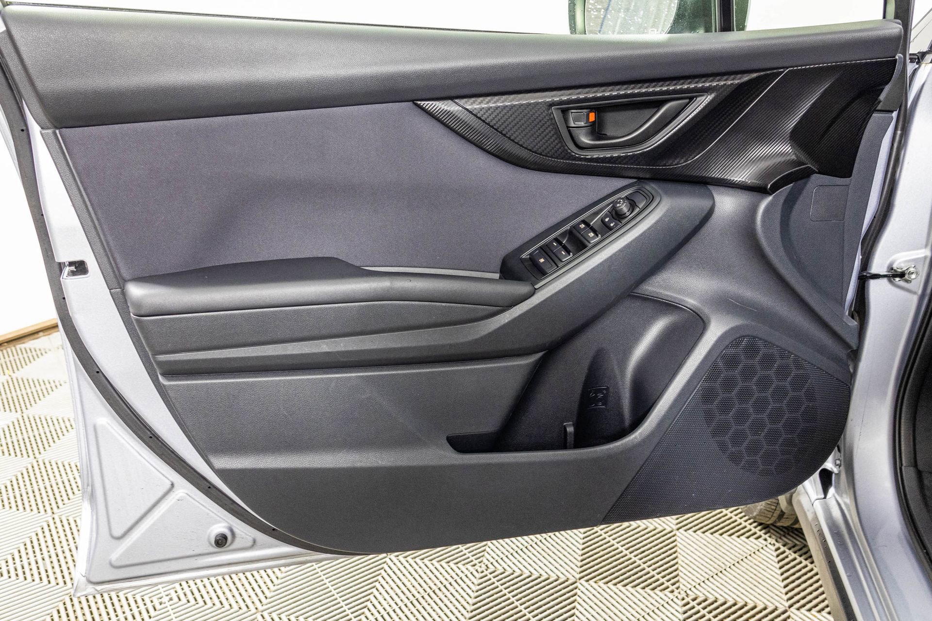 Used 2018 Subaru Crosstrek 2.0i Premium w/ Popular Package #2 image 35