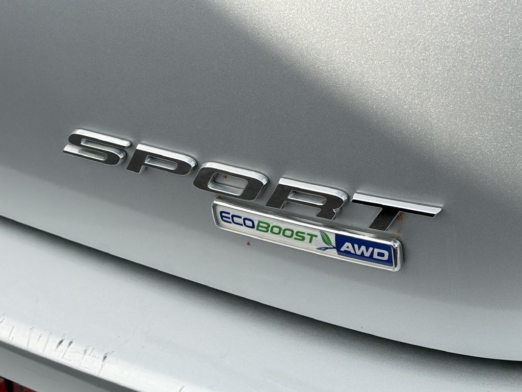 Used 2016 Ford Edge Sport w/ Equipment Group 401A AWD/4WD image 6