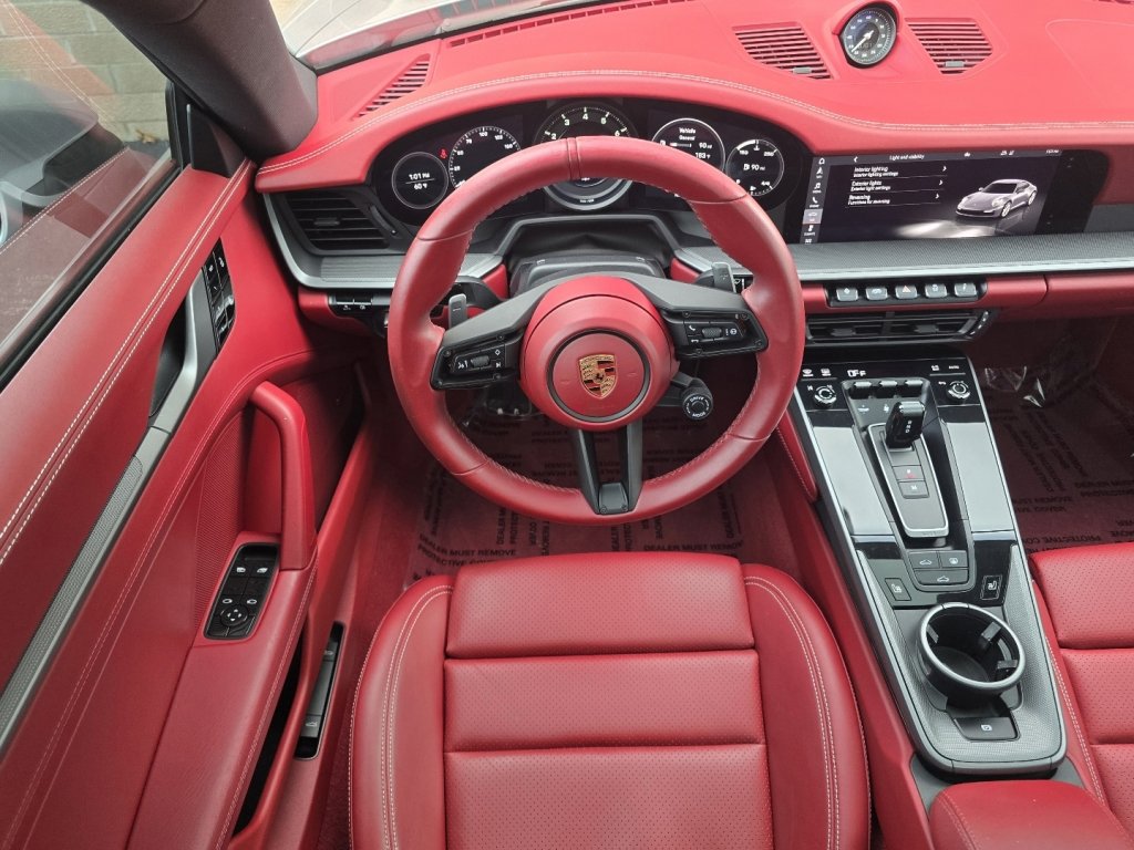 Certified 2020 Porsche 911 Carrera 4S image 37