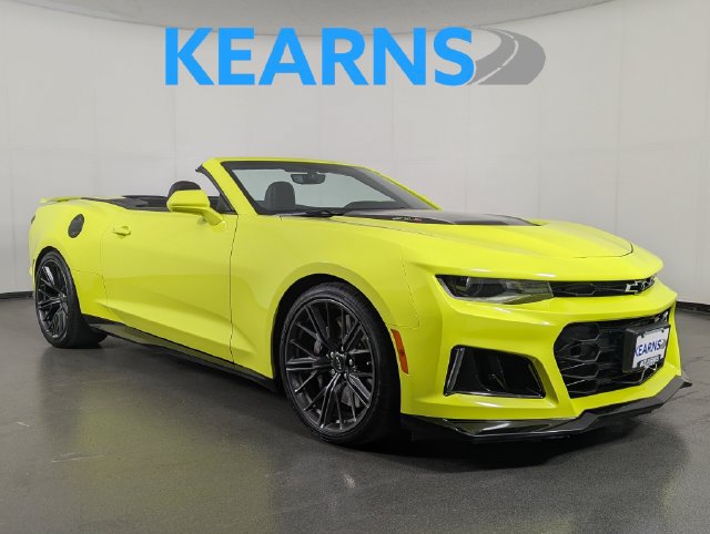 Used 2020 Chevrolet Camaro ZL1 RWD image 1