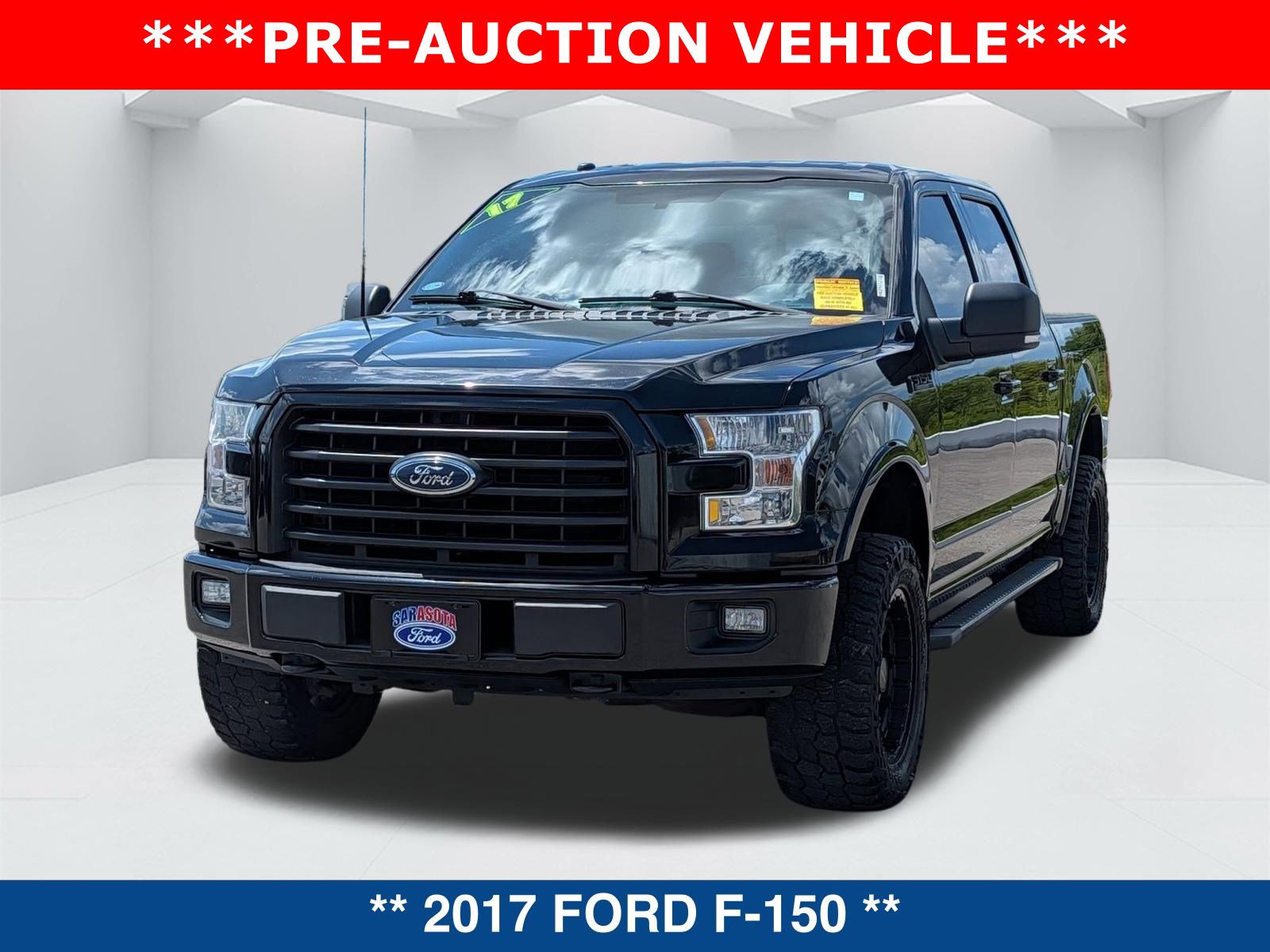 Used 2017 Ford F150 XLT w/ Equipment Group 302A Luxury image 7