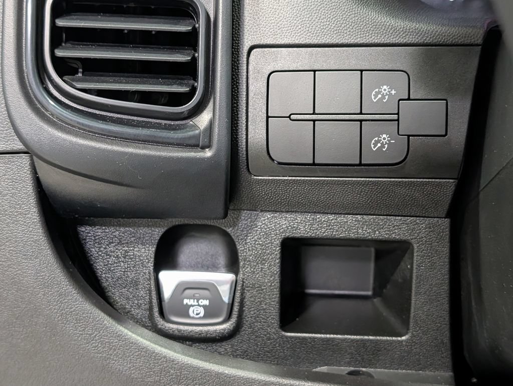 Used 2025 RAM ProMaster 3500 FWD image 23