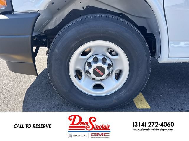 New 2026 GMC Savana 2500 RWD image 10