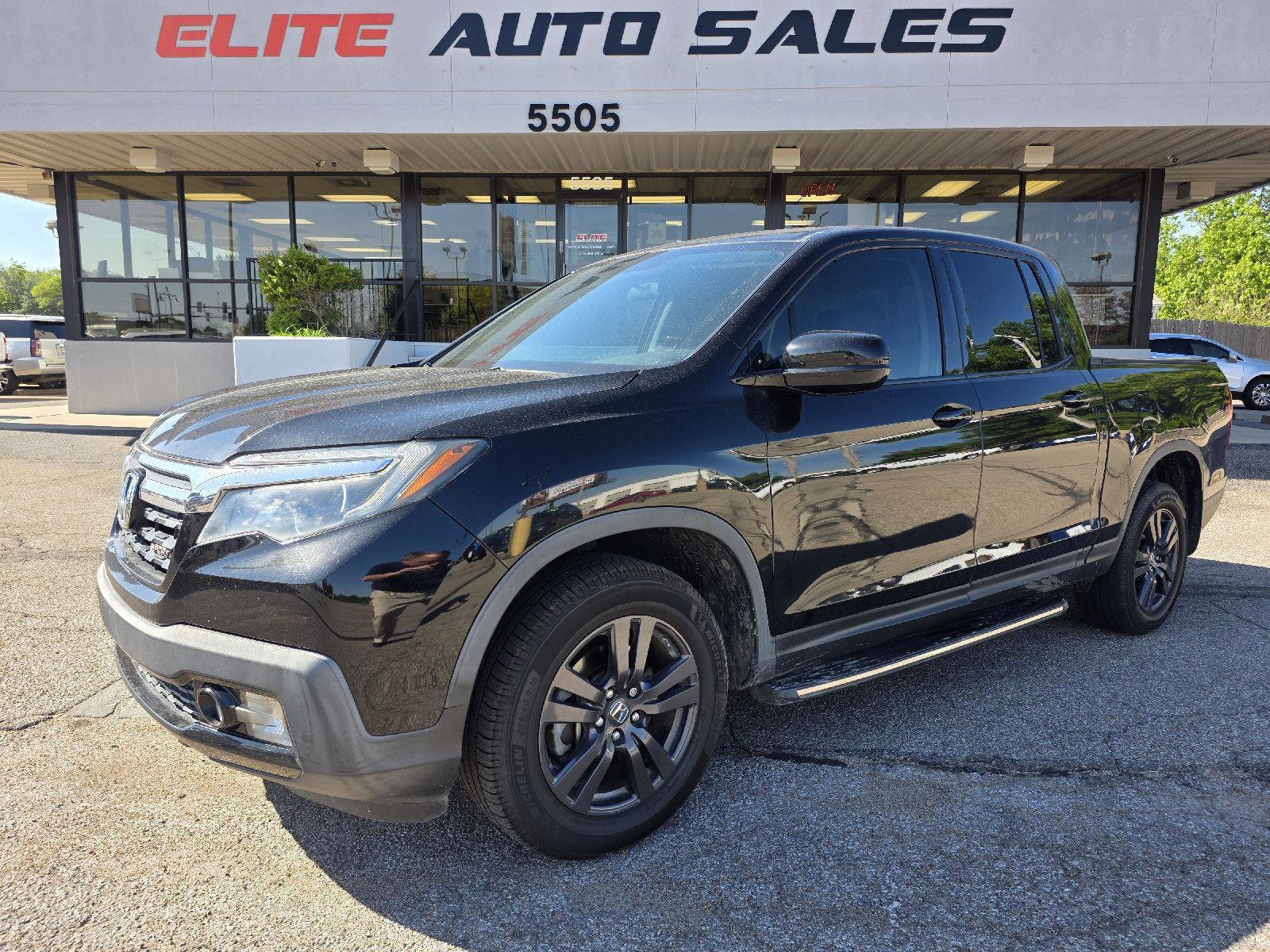 Used 2019 Honda Ridgeline Sport image 1