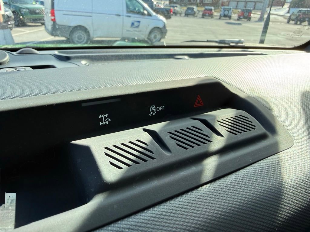 New 2025 Ford Bronco Big Bend image 23