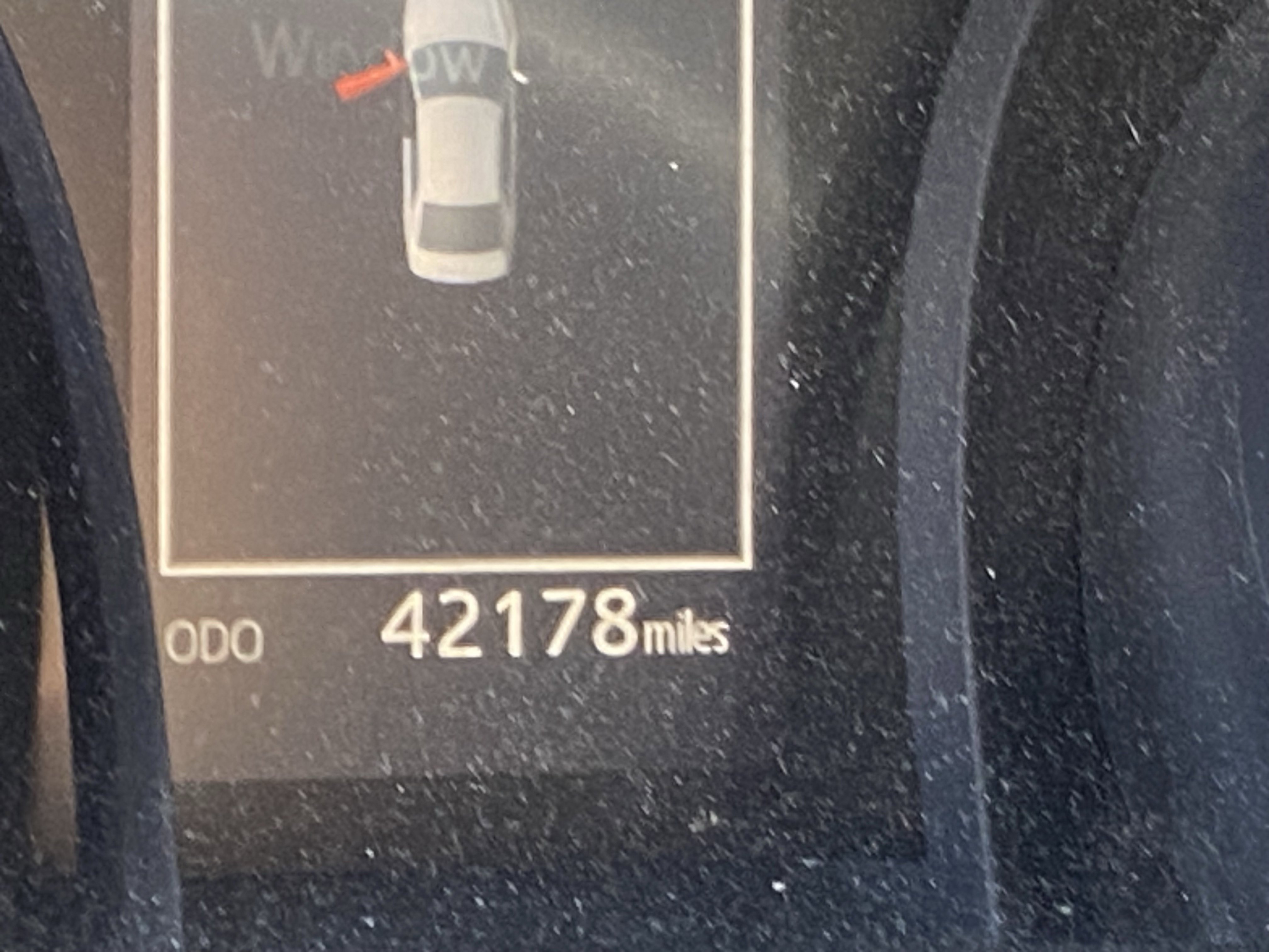 Used 2019 Toyota Camry SE FWD image 8
