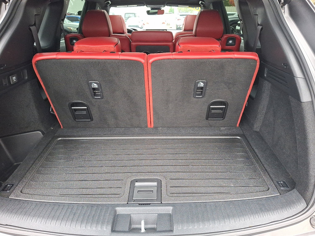 Used 2023 Acura MDX A-Spec image 18