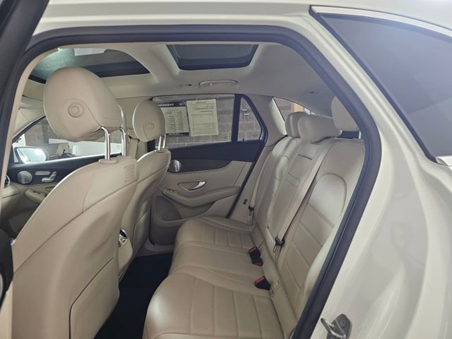 Used 2019 Mercedes-Benz GLC 300 4MATIC image 22