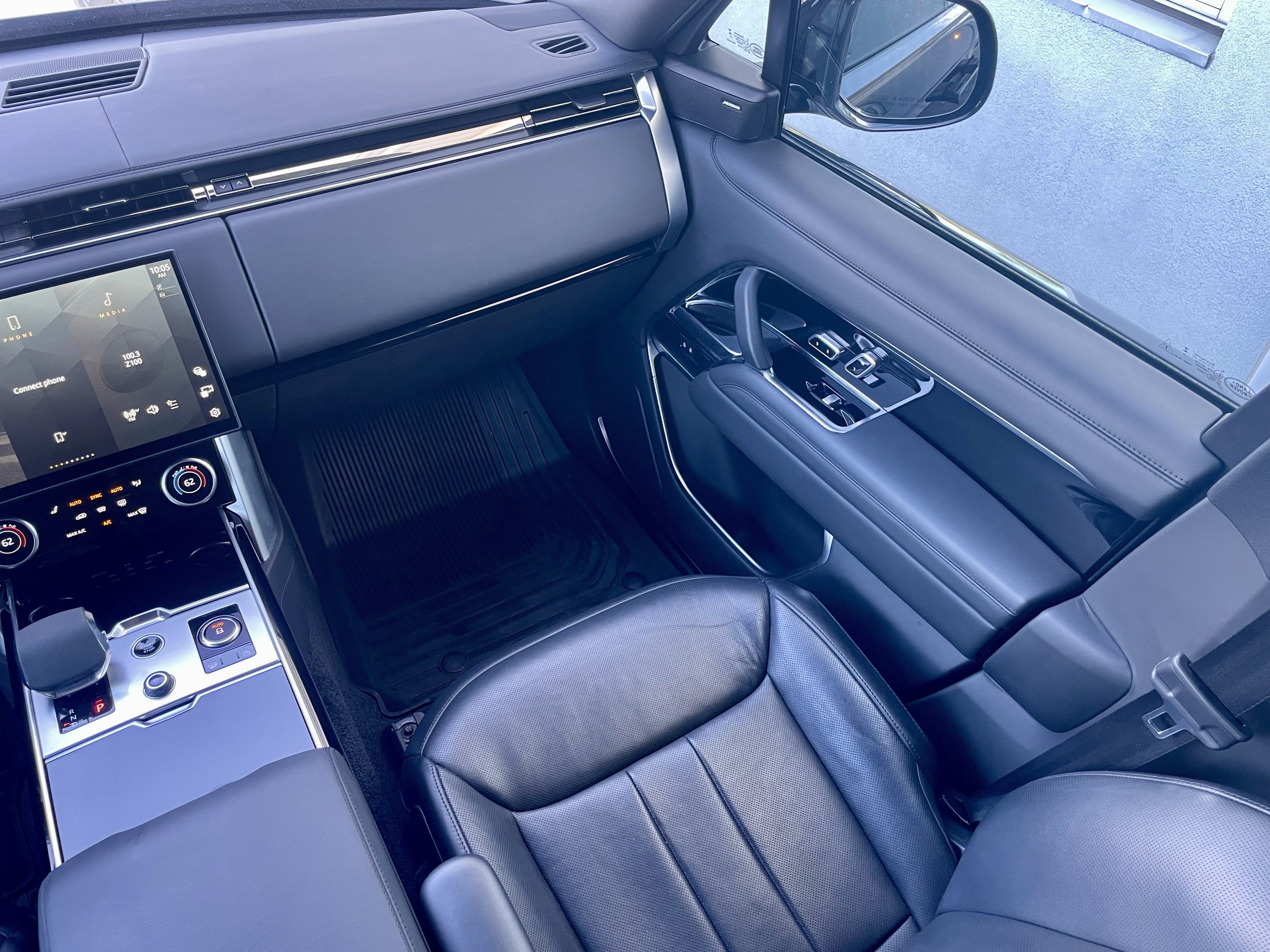 Used 2023 Land Rover Range Rover SE AWD/4WD image 18