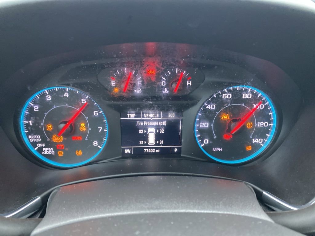 Used 2021 Chevrolet Equinox LS image 24