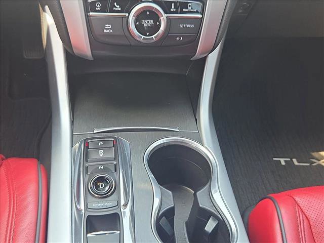 Used 2018 Acura TLX V6 w/ Technology & A-SPEC Pkg FWD image 15
