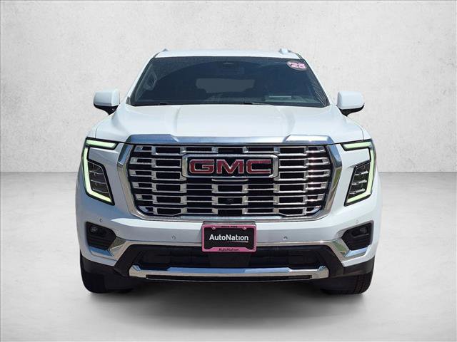 Used 2025 GMC Yukon XL Denali AWD/4WD image 2