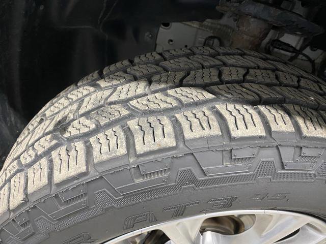 Used 2019 Jeep Cherokee Latitude Plus w/ Comfort/Convenience Group image 39