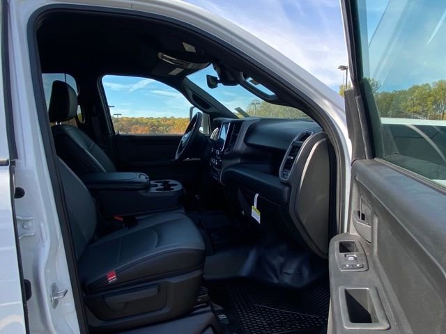New 2023 RAM 3500 Tradesman w/ Safety Group image 28