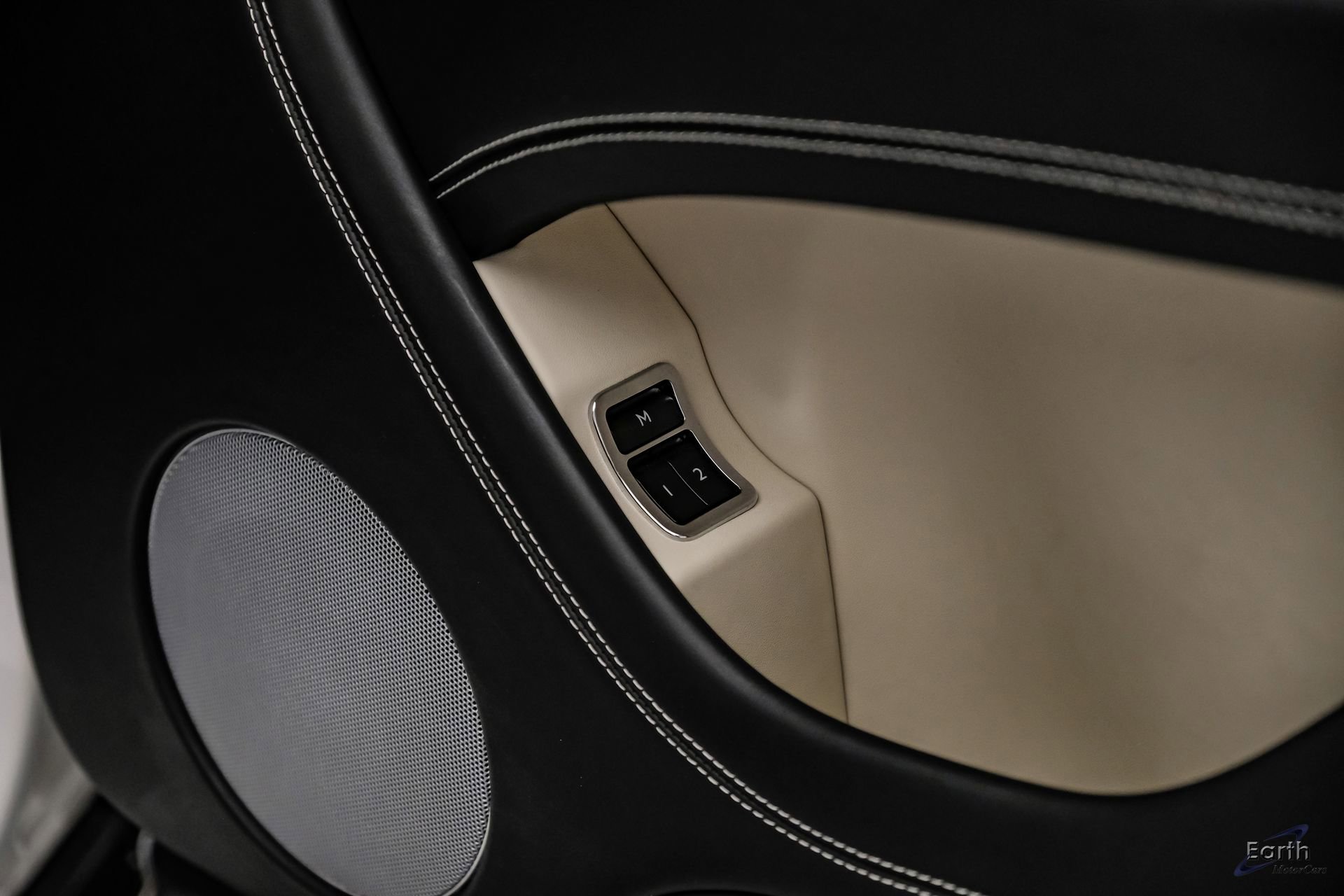 Used 2019 Bentley Bentayga image 89