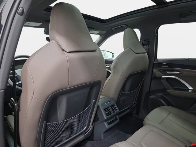 Used 2025 Audi Q5 Premium Plus image 12